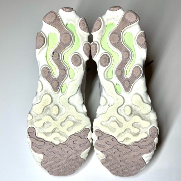 Nike React Art3mis Sport Sneaker CN8203-003  Violet Running Athetic Size- 8.5 - Picture 10 of 10